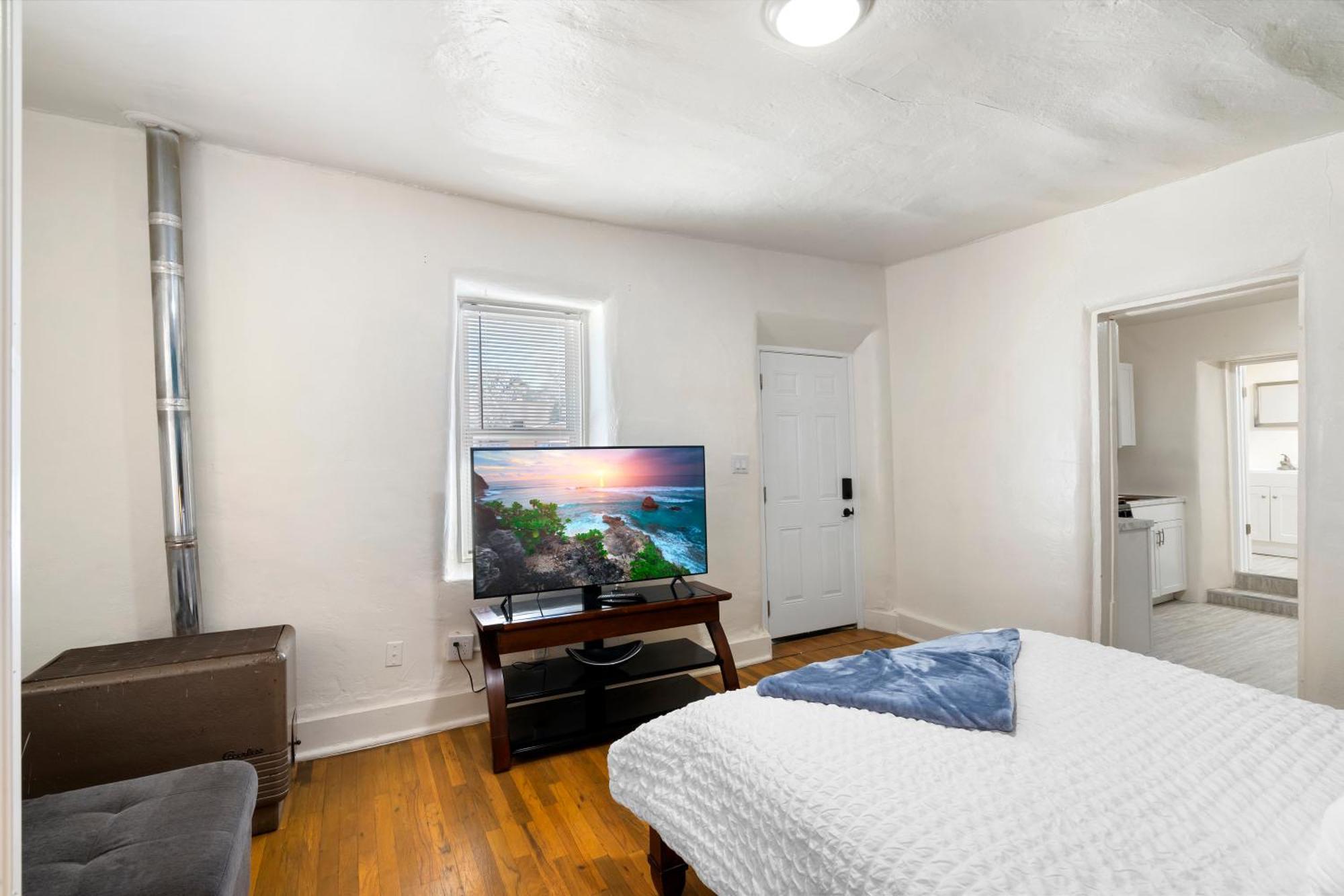 Casita-15 Min Walk To Downtown Plaza Apartment